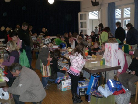 Archiv 2009 Spielzeugflohmarkt